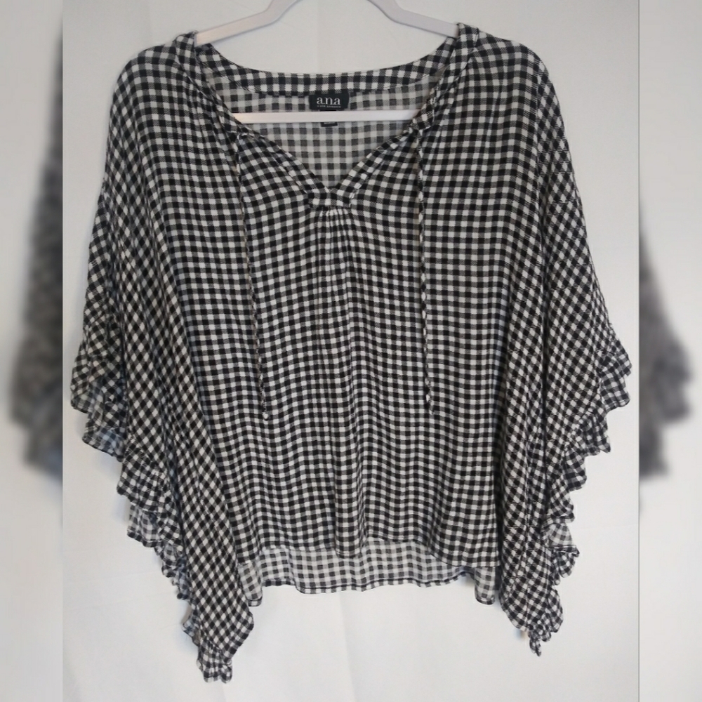 a.n.a checkered crop top NEW W/O TAGS